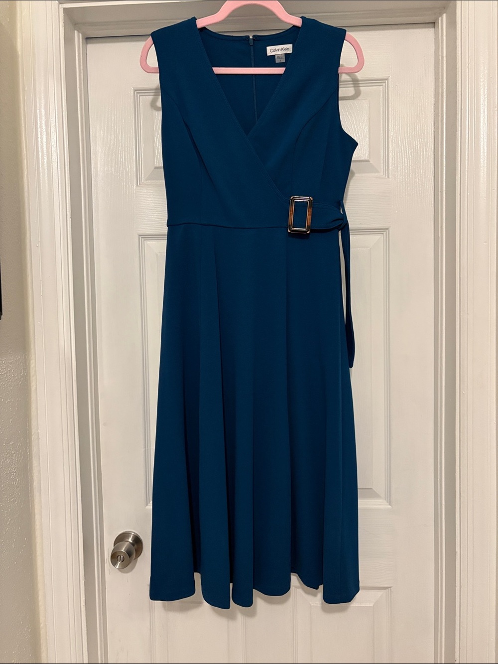 Calvin Klein Teal V-Neck Sleeveless Belted Midi Dress with Buckle